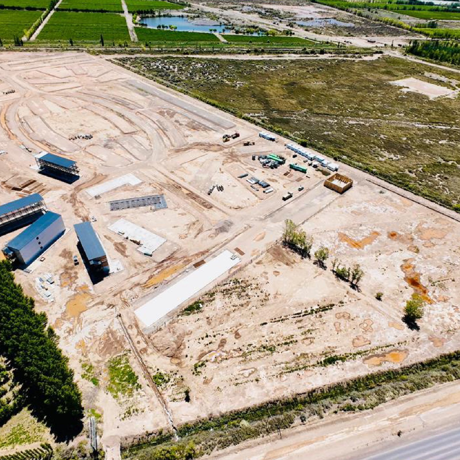 Mesa de trabajo 67news